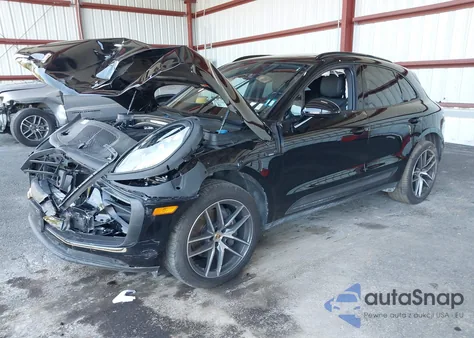 2024 Porsche Macan T из США, поврежденный, VIN WP1AA2A57RLB20587